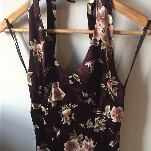 Floral halter dress - Picture 2 of 6